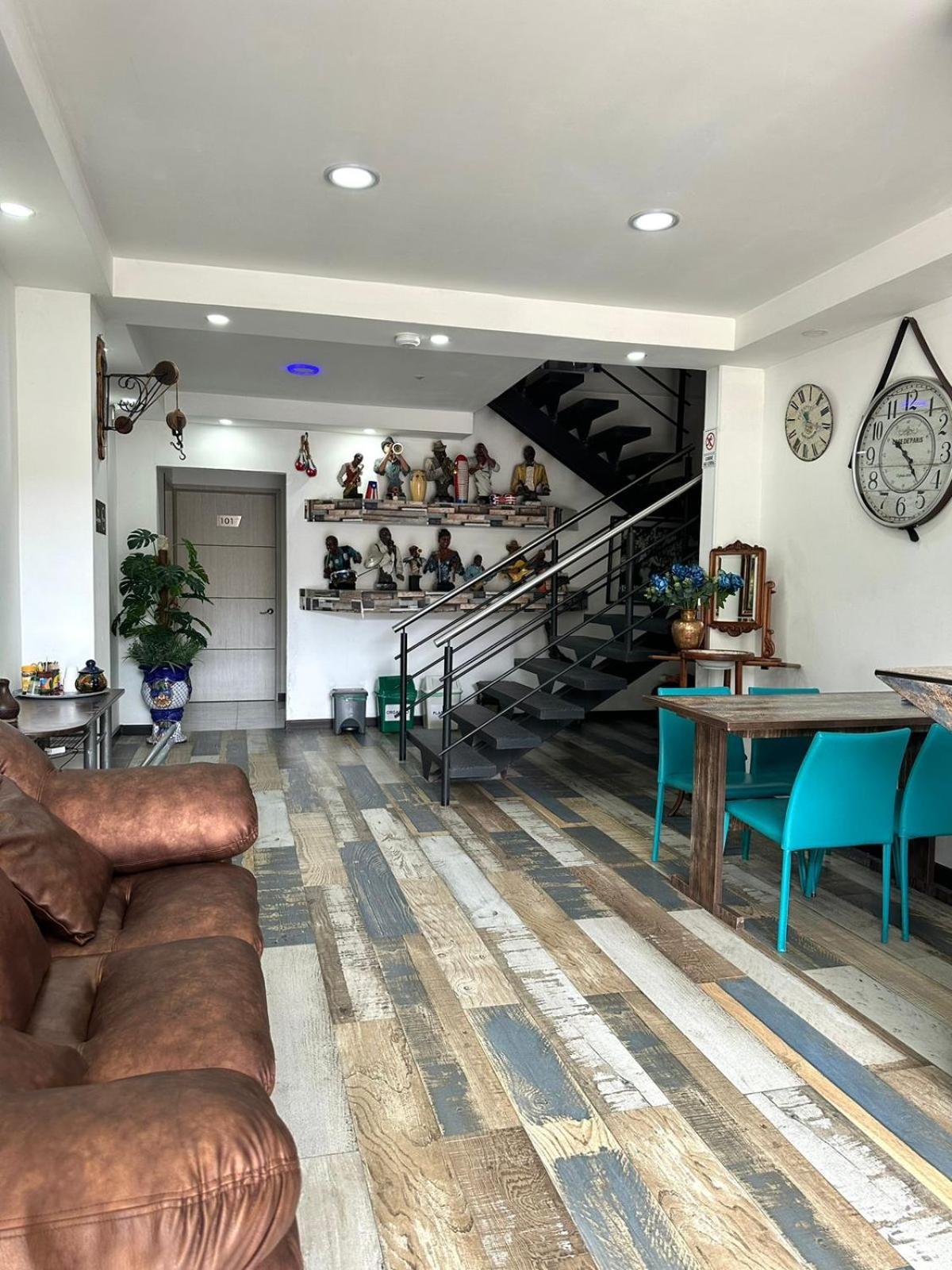 Hotel Los Maderos กาลี ภายนอก รูปภาพ